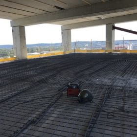 Betoniverkot ja suoja-aidat kattotasanteella Metarax Oy